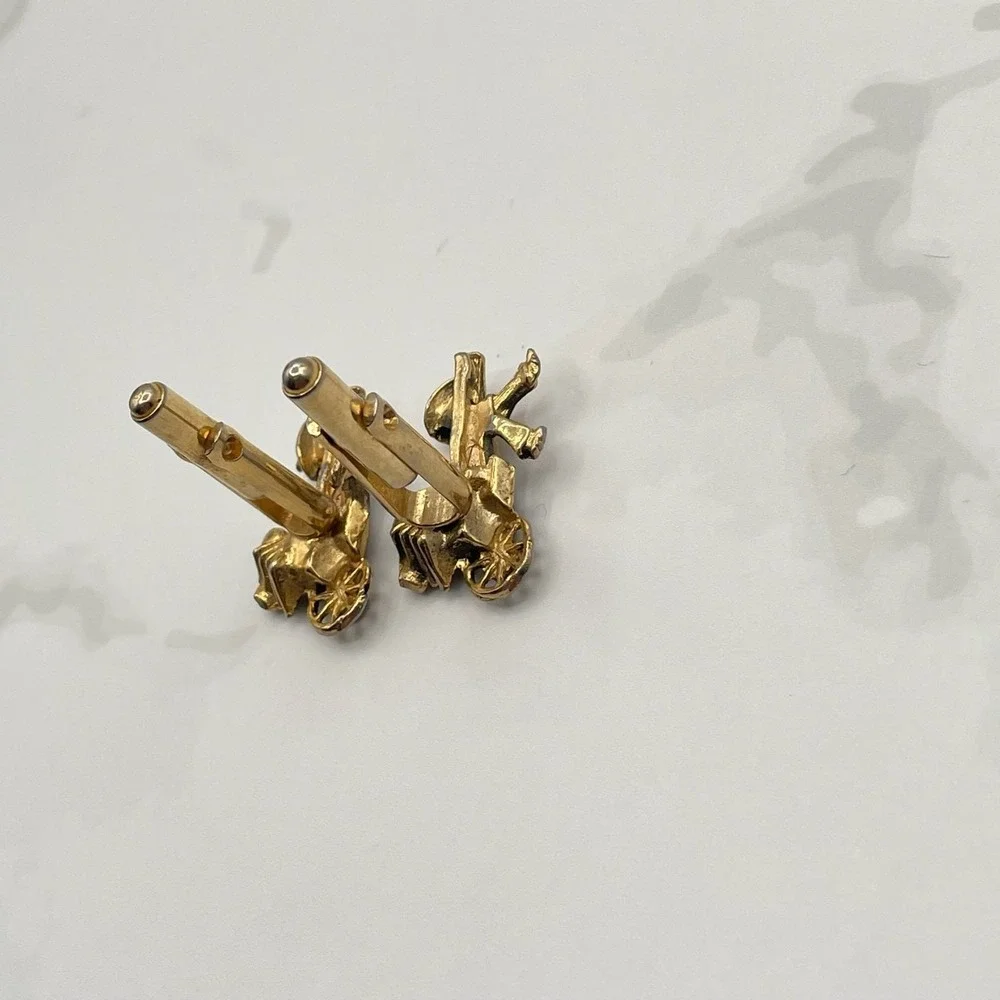 Vintage VTG Novelty Cufflinks Carriage Rickshaw Rider Clear Rhinestone Gold Tone